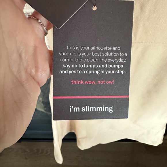 NWT Yummie Tummie EVA Nylon Tank by Heather Thomson Nude Size Small - Picture 10 of 10